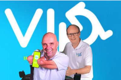 Philippe Croizon vient de lancer "VIP" (Very Important Parking), une application conçue pour géolocaliser les places de parking réservées aux personnes handicapées. En France, il est souvent difficile pour les 12 millions de personnes handicapées et les 11 millions d'aidants de trouver une place de parking adaptée à leur mobilité réduite.